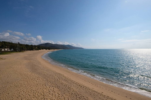 ?？诮逃幸抵杏心男┲牧酝饭?？